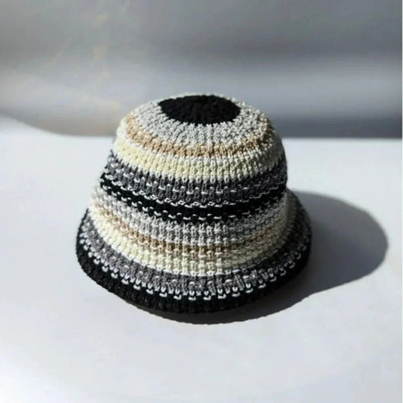 Carolyn Rowan Women's Multicolor Striped Knit Bucket Hat Black Beige (MSRP $155) - Picture 3 of 7